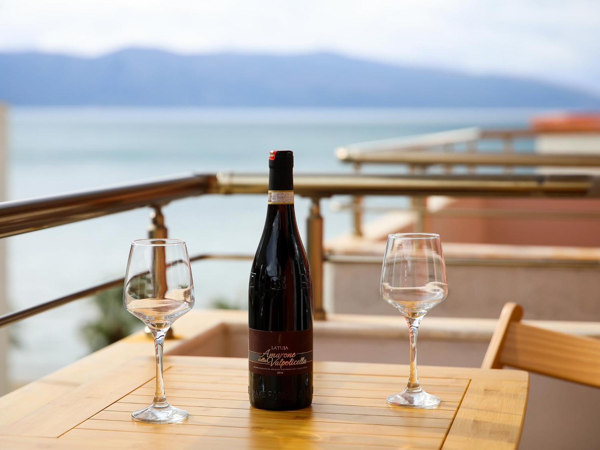 Jimi Apartments 2 Vlorë Екстериор снимка