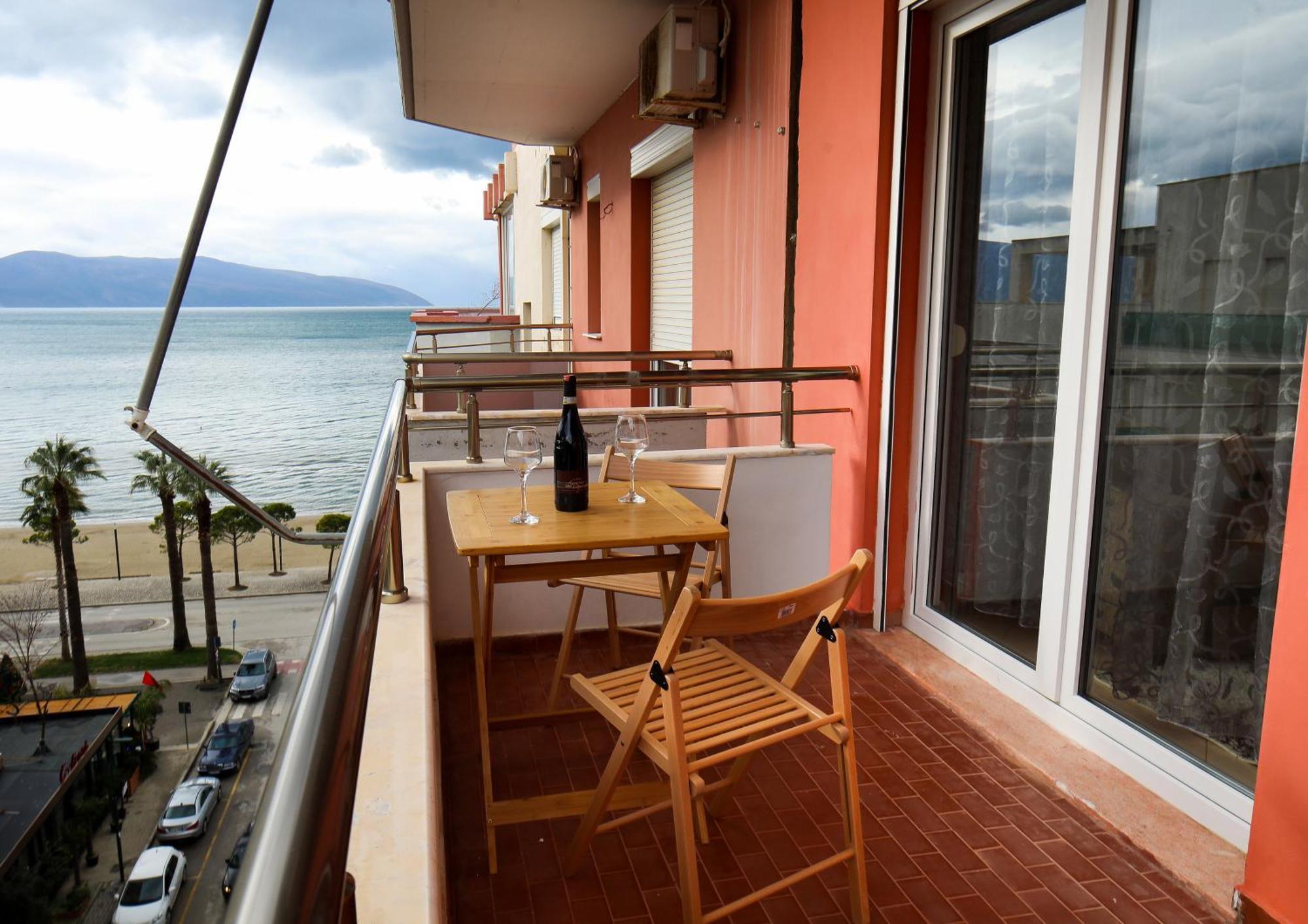 Jimi Apartments 2 Vlorë Екстериор снимка
